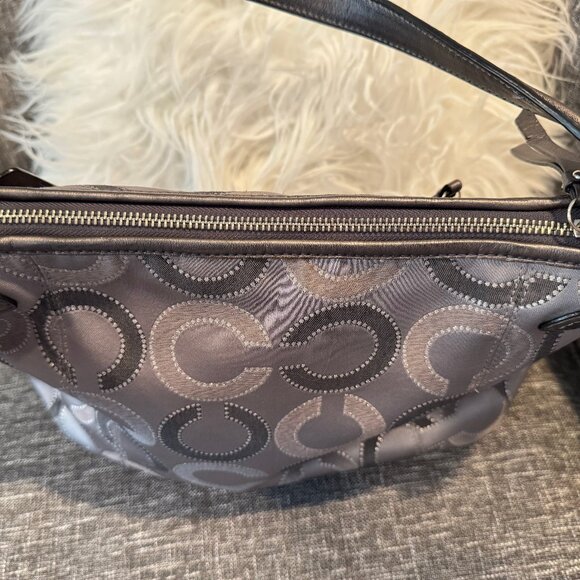 Coach Signature Hobo Bag J1373-29124E Gray Silver Shiny Hangtag - Picture 9 of 15